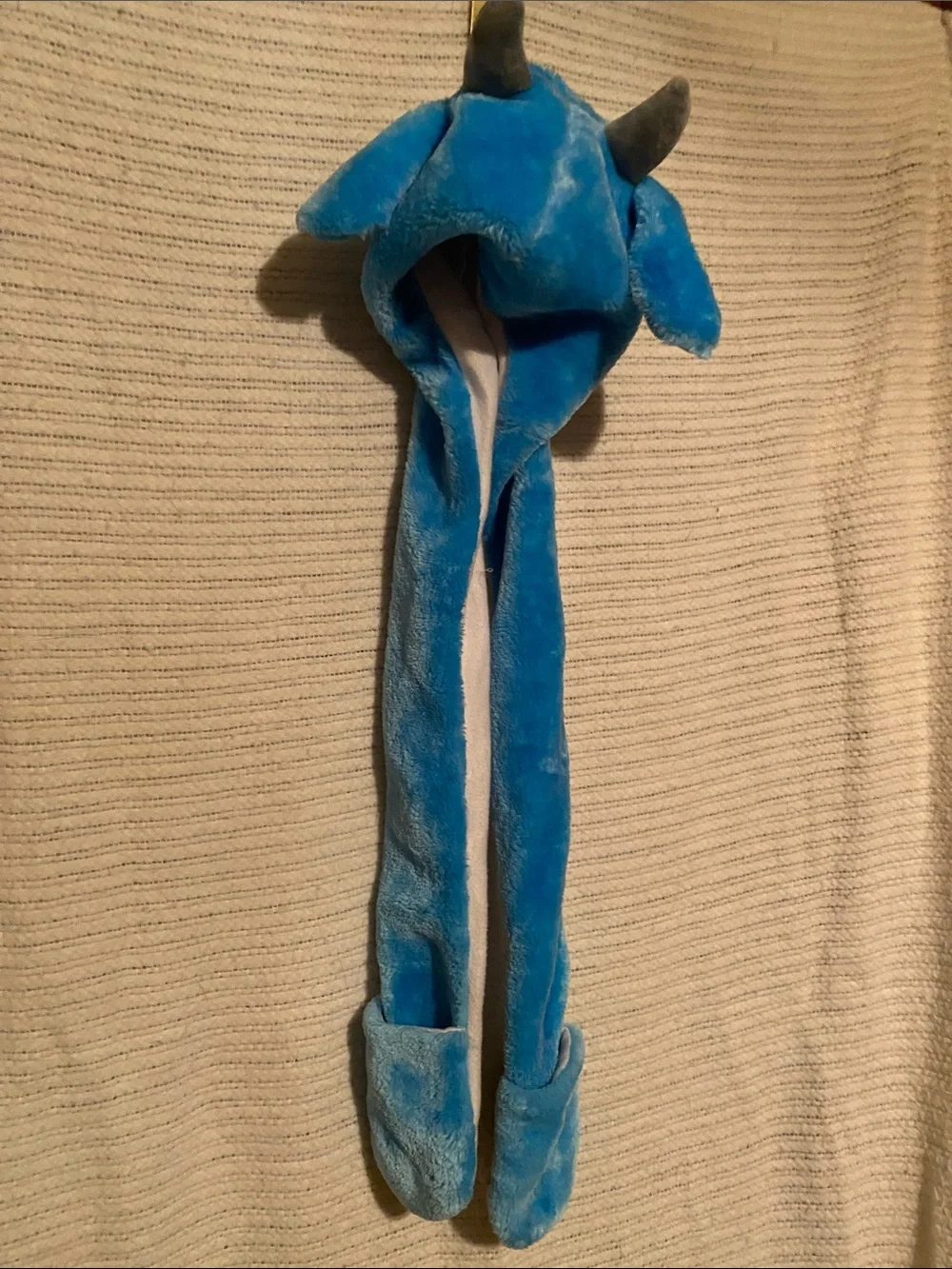 N/A soft blue